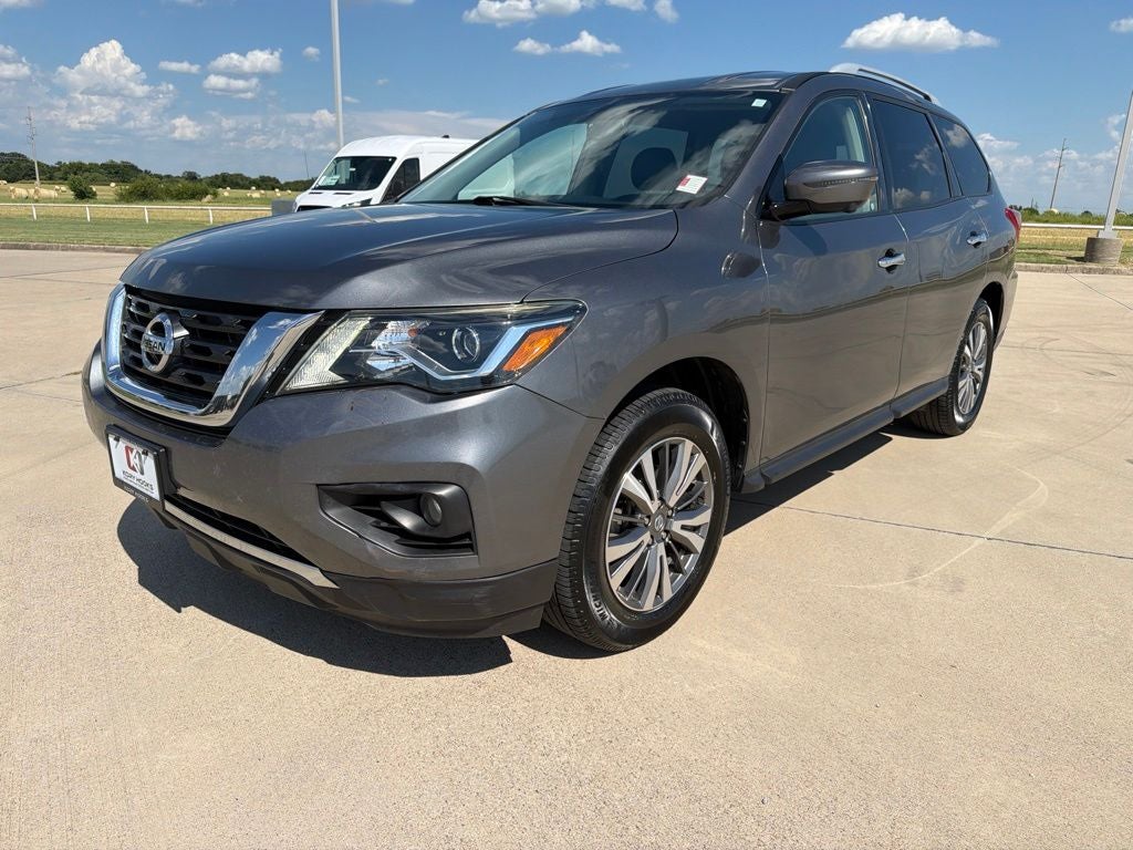 2019 Nissan Pathfinder SL in Gun Metallic — front three-quarter view